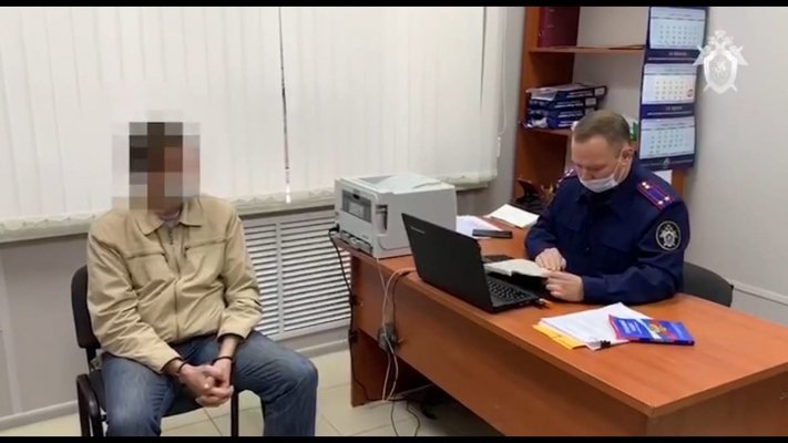 Дети обнаружили расчлененное тело в чемодане возле многоэтажки в Орске