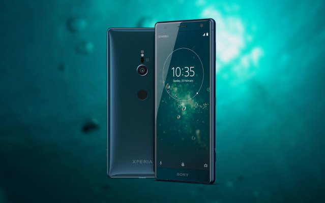 Компания Sony представила новый телефон с огромной камерой Xperia Pro-I