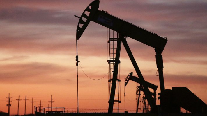 Привести к профициту нефти на рынке может возврат к ядерной сделке с Ираном