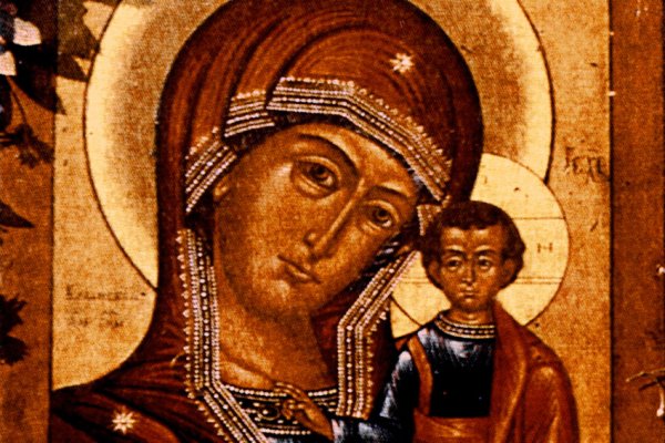 Икона Казанской Божьей Матери имеет особенную силу