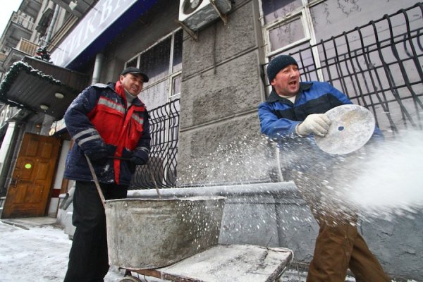 Простые правила, как выбрать противогололедный реагент