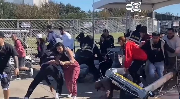 Стали известны новые подробности давки на концерта Трэвиса Скотта
