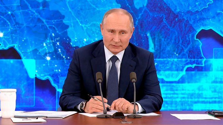 Владимир Путин ответил на вопрос об индексации пенсий в связи с инфляцией на пресс-конференции